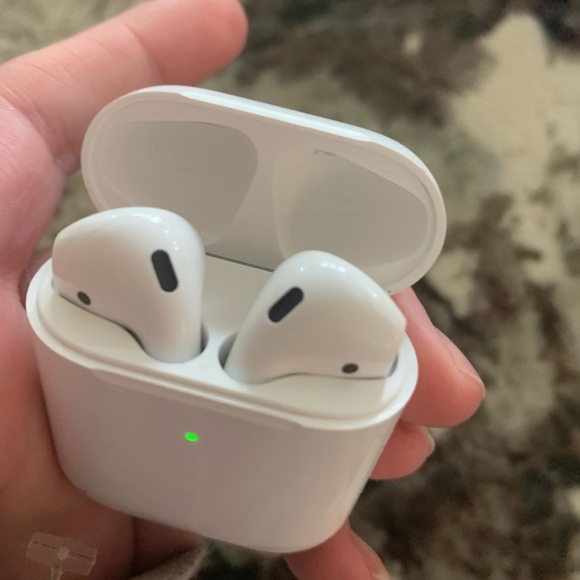 apple airpods